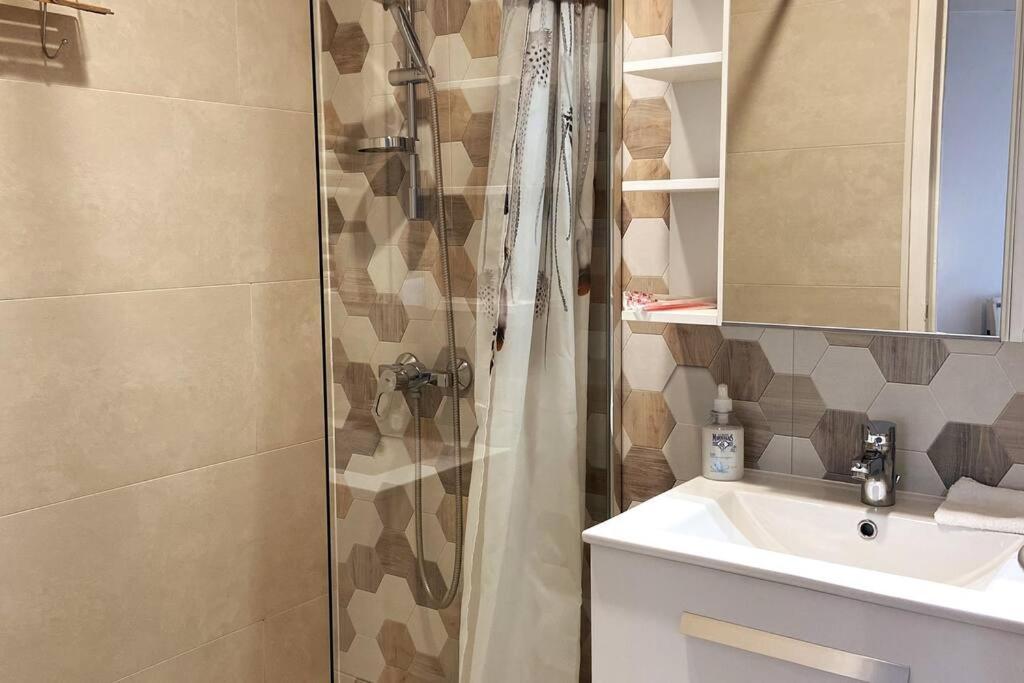 Le Saint-Amour Appartement Classe 2 Etoiles エクステリア 写真